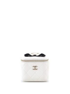 Chanel Camellia Bow Vanity Case With #292107C27B